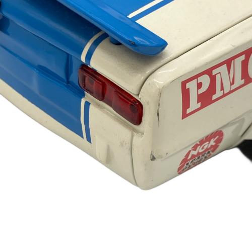 京商 (キョウショウ) 1/18 NISSAN SKYLINE 2000GT-R ダイキャストカー KPGC10 キズ・ワイパー折れ有