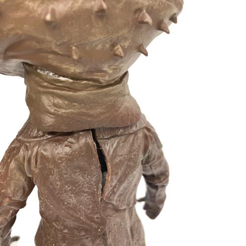 カネゴン ウルトラQ 背面割れ有 箱ダメージ有 REAL ACTION HEROES