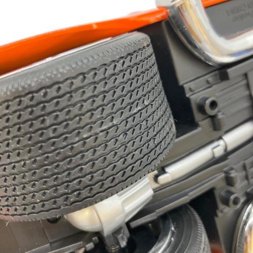 MUSCLE MACHINES (マッスルマシン) シボレー ミニカー オレンジ