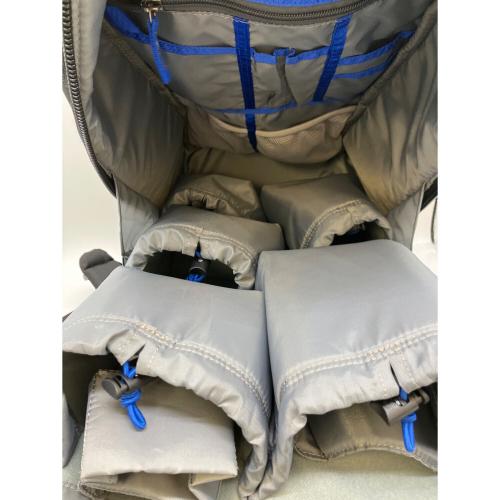 think tank (シンクタンク) カメラバッグ ブラック×ブルー