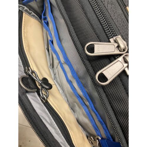 thinktank (シンクタンク) カメラバッグ キャリー ブラック