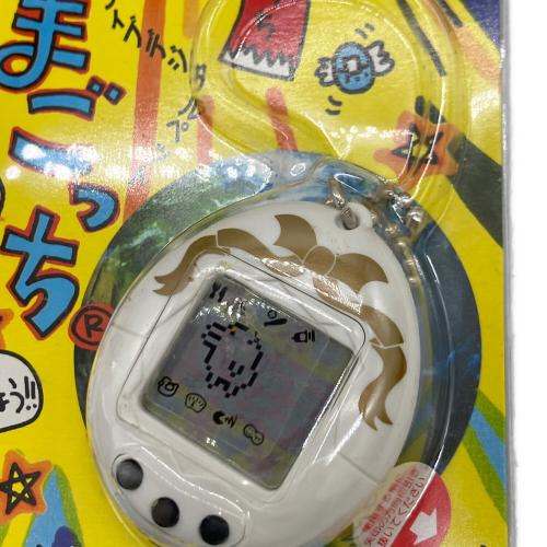 BANDAI (バンダイ) たまごっち 新種発見たまごっちホワイト×ゴールド未使用 ▲