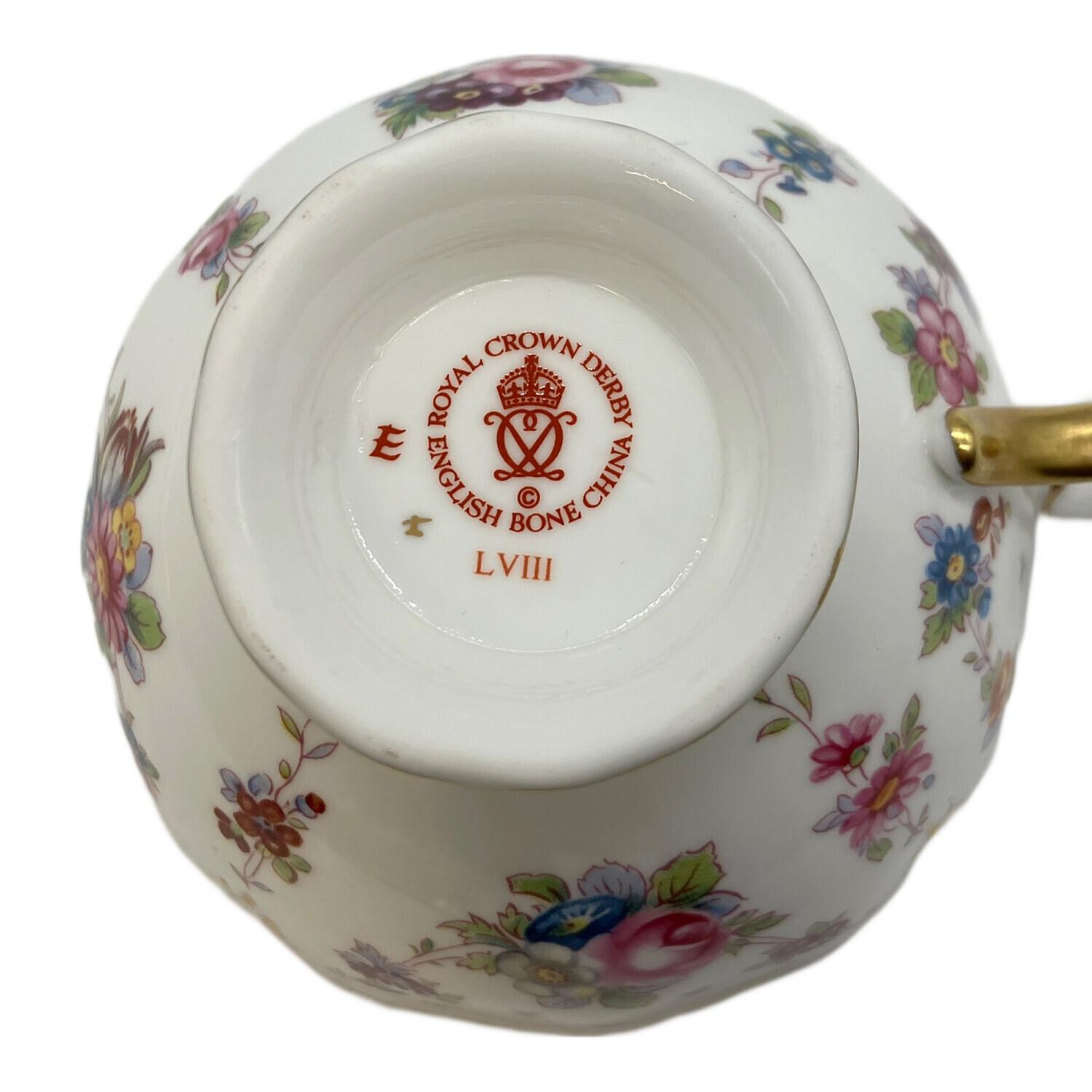 ★ CROWN DERBY ロイヤルクラウンダービー　置物 ROYAL CROWN DERBY (ロイヤルクラウンダービー) カップ&ソーサー