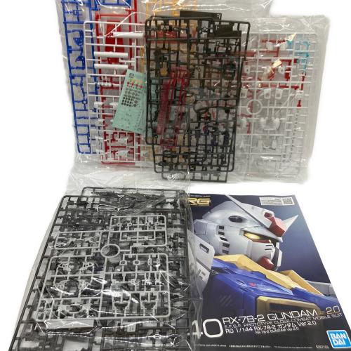 BANDAI (バンダイ) RX-78-2 GUNDAM Ver 2.0 ガンプラ