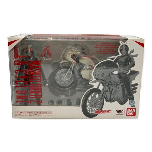 S.H.Figuarts (エスエイチフィギュアーツ) 仮面ライダー旧2号＆サイクロン号(改造ver.) フィギュア