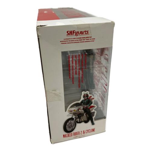 S.H.Figuarts (エスエイチフィギュアーツ) 仮面ライダー旧2号＆サイクロン号(改造ver.) フィギュア