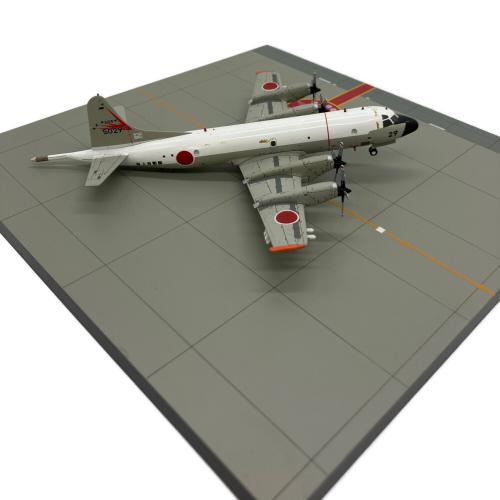 全日空商事 (ゼンニックウショウジ) 1/200 P-3C ＃5029 海上自衛隊 下総203教空 ハイビジ 模型