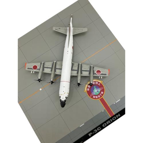 全日空商事 (ゼンニックウショウジ) 1/200 P-3C ＃5029 海上自衛隊 下総203教空 ハイビジ 模型