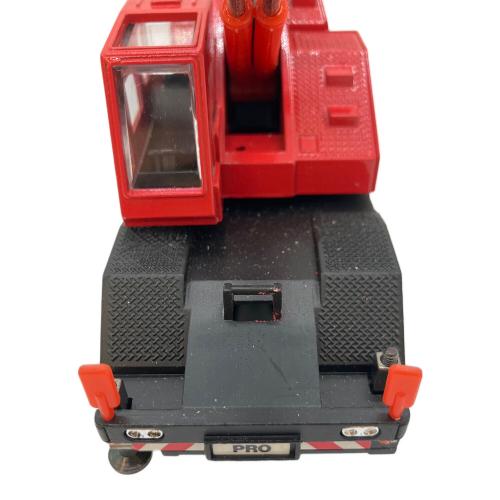 TADANO (タダノ) ROUGH TERRAIN 模型 ピン２本欠品