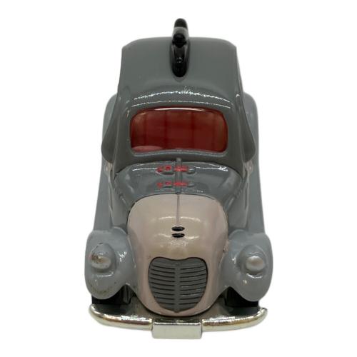 TOMY (トミー) イーヨーのクラシックカー トミカ