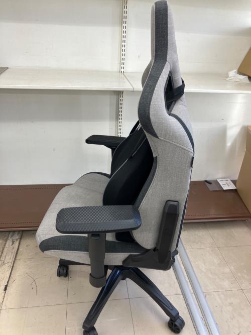 CORSAIR (コルセア) ゲーミングチェア クッション付き グレー