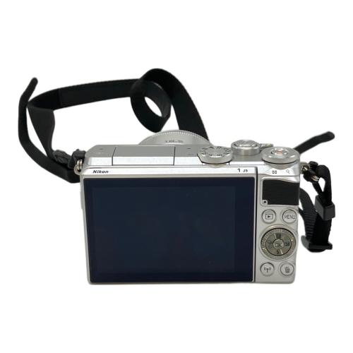 Nikon (ニコン) デジタル一眼レフカメラ 1 J5