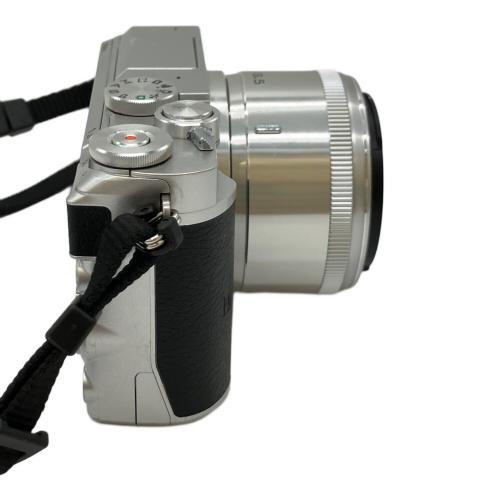 Nikon (ニコン) デジタル一眼レフカメラ 1 J5