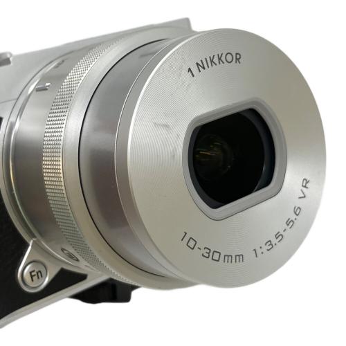 Nikon (ニコン) デジタル一眼レフカメラ 1 J5
