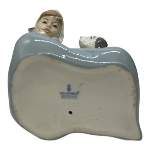 LLADRO (リヤドロ) 置物 5032 少女と猫と犬
