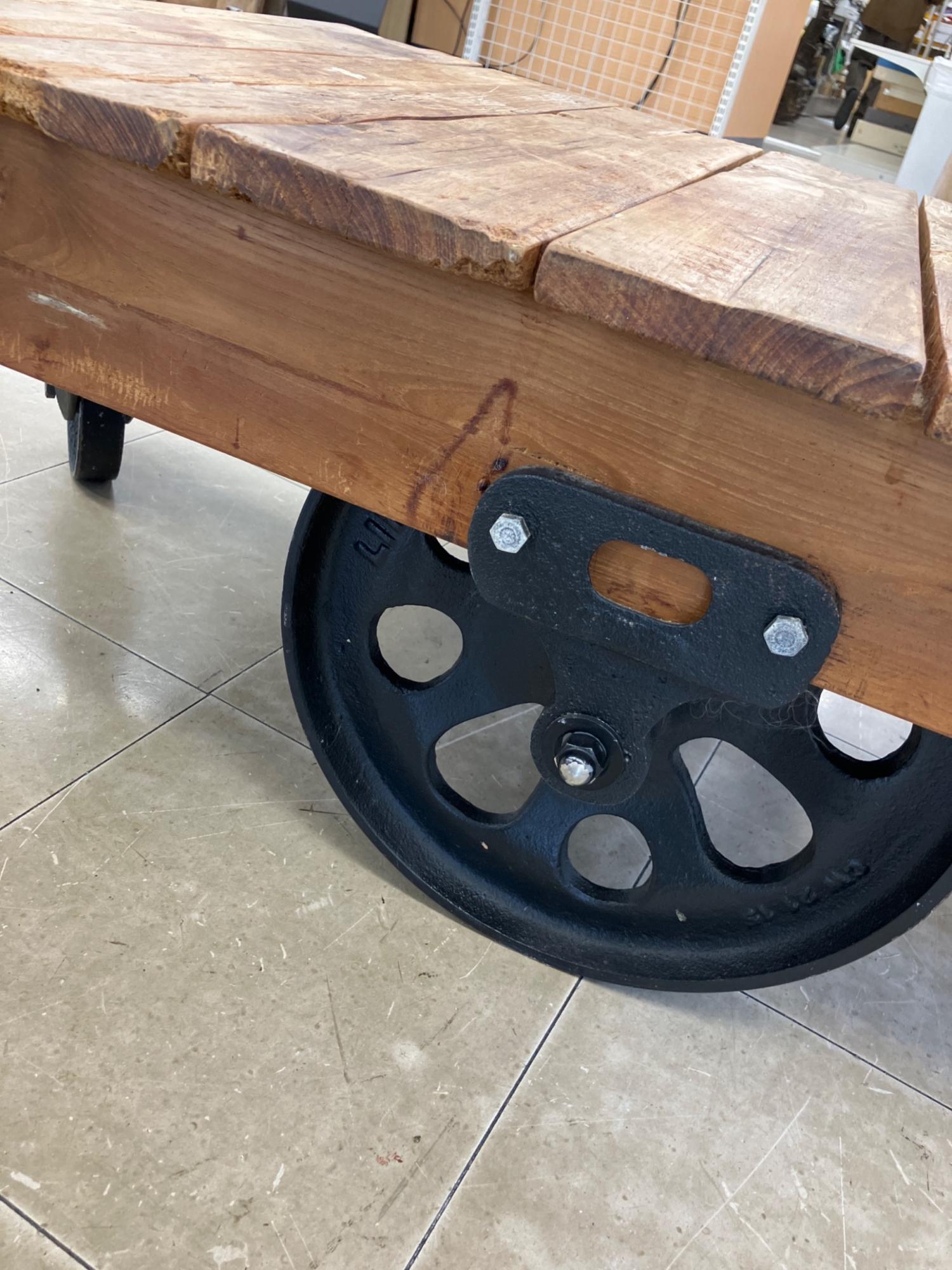 ACME Furniture (アクメファニチャー) ローテーブル GUILD Dolly Table