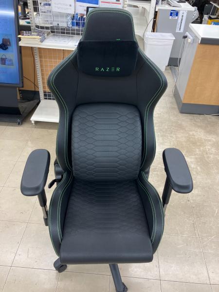 Razer (レイザー) ゲーミングチェア 51476 ブラック×グリーン ISKUR