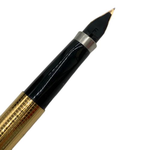 PARKER (パーカー) 万年筆 ゴールド