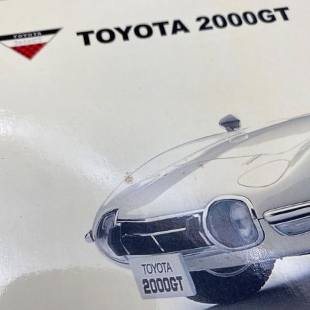 AUTOart (オートアート) モデルカー 外箱ヤケ有 1/18 TOYOTA 2000GT