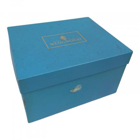 Wedgwood (ウェッジウッド) 花瓶 SARAH（サラ）｜トレファクONLINE