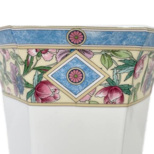 Wedgwood (ウェッジウッド) 花瓶 SARAH（サラ）