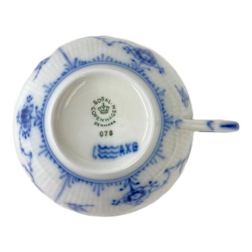 ROYAL COPENHAGEN (ロイヤル・コペンハーゲン) カップ&ソーサー ブルーフルーテッド・ハーフレース