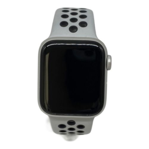 Apple (アップル) Apple Watch SE NIKE 充電ケーブル付 A2351 GPSモデル ケースサイズ:40㎜ 〇 バッテリー:Bランク(82%) 程度:Bランク H4HH21QQQ1N0