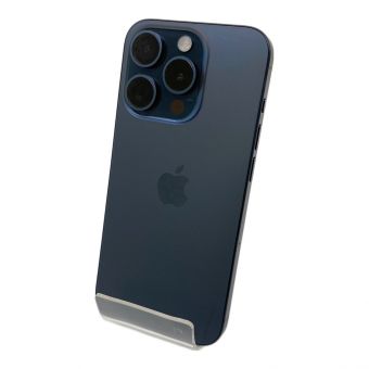 Apple iPhone15 Pro ケーブル付き MTUG3J/A サインアウト確認済 355721790051397 ▲ au 修理履歴無し 256GB バッテリー:Aランク(93%) 程度:Bランク iOS 端末初期化済み