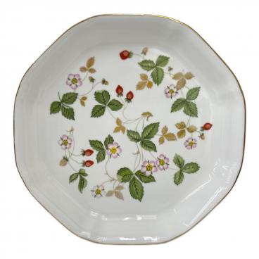 Wedgwood (ウェッジウッド) カップ&ソーサー 黒壺刻印 イングランド製