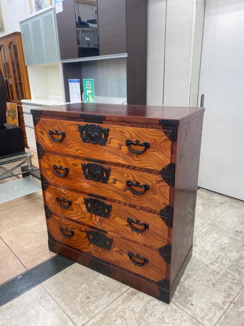 岩谷堂箪笥 (イワヤドウタンス) 和タンス ブラック×ブラウン 4段 030906