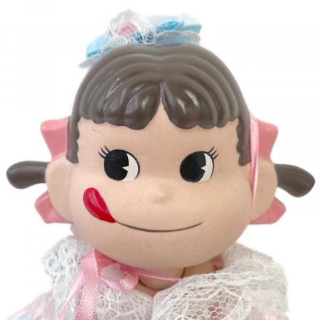 不二家(フジヤ)ペコちゃん ペコちゃんミニビスクドールセット ドール 不二家(フジヤ)ペコちゃん ペコちゃんミニビスクドールセット ドール