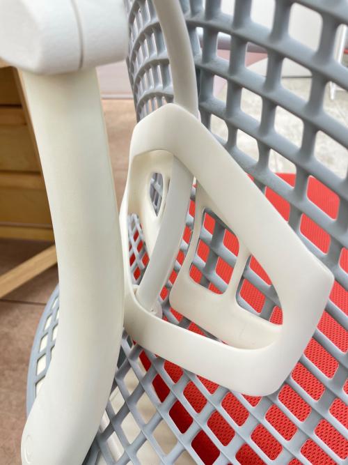 Herman Miller (ハーマンミラー) セイルチェア ホワイト×オレンジ