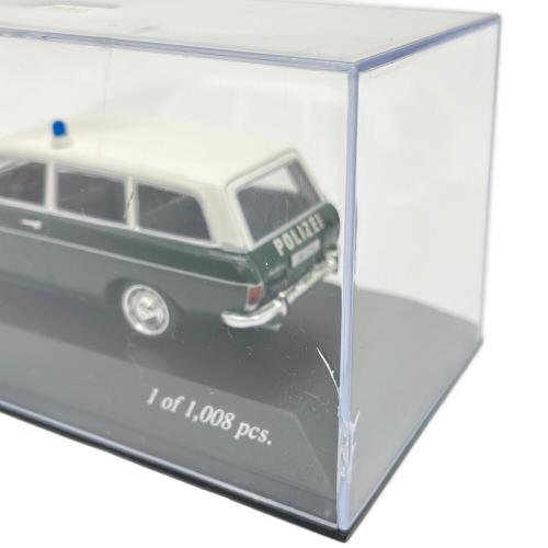 MINICHAMPS (ミニチャンプス) モデルカー 1/43 Audi 60 Variant 1970