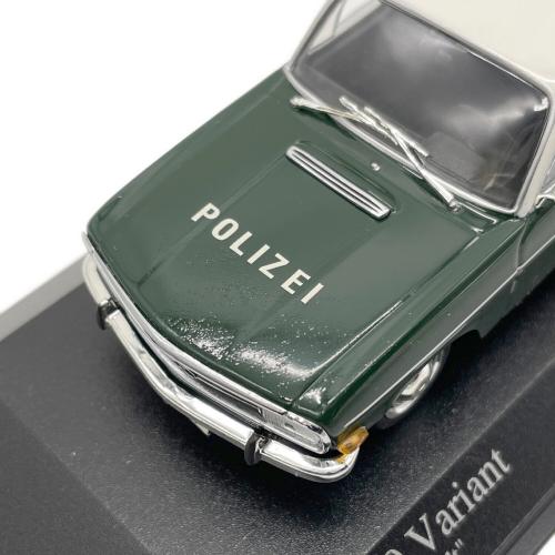 MINICHAMPS (ミニチャンプス) モデルカー 1/43 Audi 60 Variant 1970