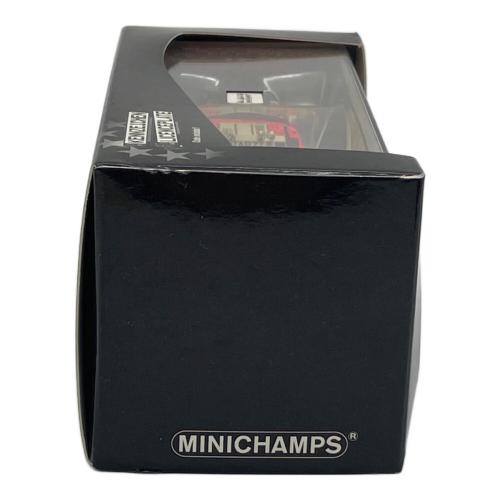 MINICHAMPS (ミニチャンプス) Porsche Cayenne モデルカー