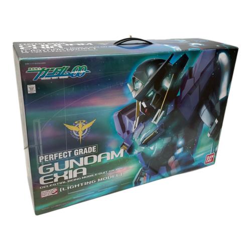 機動戦士ガンダム00 ガンプラ 4549660197737  PG 1/60  ガンダムエクシア (LIGHTING MODEL)