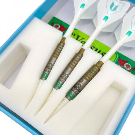 UNICORN Versus ダーツ 酒井素選手モデル｜トレファクONLINE