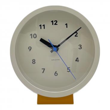 昭和レトロ　日立　HITACHI QUARTZ 掛け時計 緑　　グリーン　動作品 昭和レトロ 日立 HITACHI QUARTZ 掛け時計 緑 グリーン 動作品