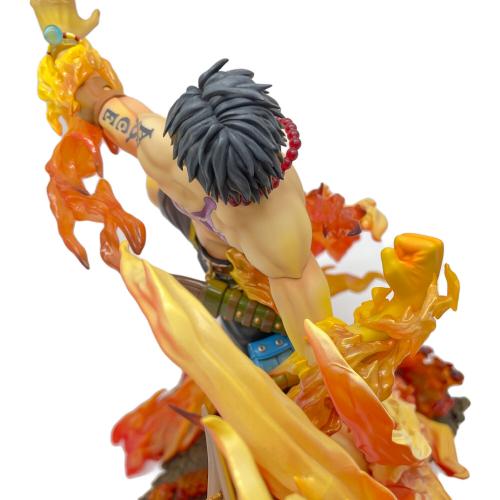 ONE PIECE (ワンピース) フィギュア @ ポートガス・D・エース P.O.P