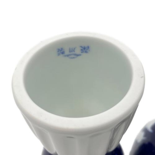 深川製磁 (フカガワセイジ) ワインカップ 官窯染付白抜文