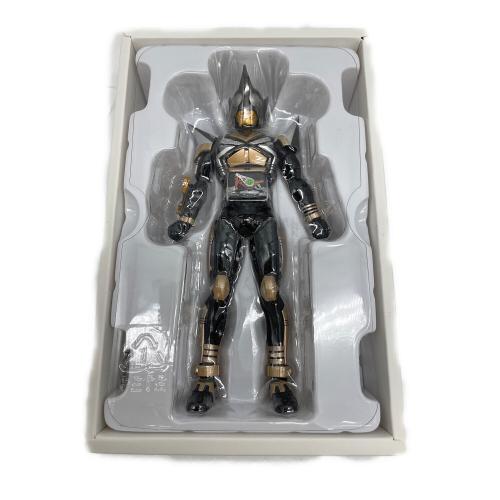 BANDAI (バンダイ) 仮面ライダーパンチホッパー フィギュア S.H.Figuarts(真骨彫製法)