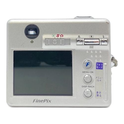 美品 FUJIFILM FinePix F440 ホワイト 付属品多数 純正品 FUJIFILM (フジフィルム) コンパクトデジタルカメラ FinePix F440