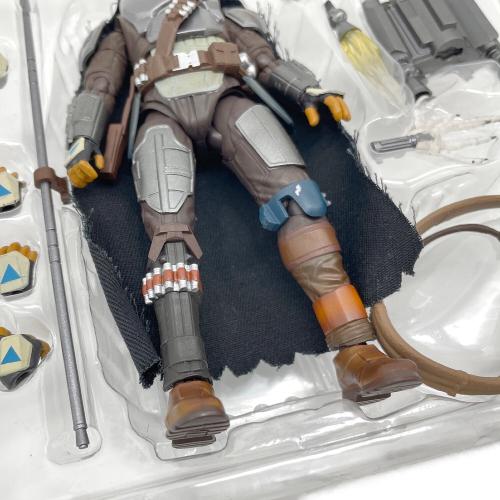 BANDAI SPIRITS(バンダイスピリッツ) フィギュア STAR WARS(スターウォーズ) マンダロリアン ディン・ジャリンVer. S.H.Figuarts