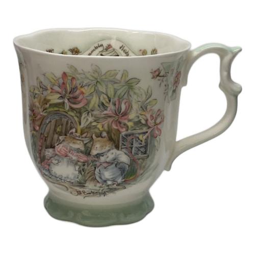 ROYAL DOULTON (ロイヤルドルトン) マグカップ ブランベリーヘッジ