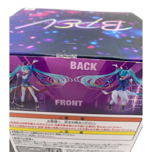 BANDAI SPIRITS(バンダイスピリッツ) 機動戦士ガンダム 初音ミク GUNDAM Collaboration フィギュア BANPRESTO EVOLBE ガンダム45周年×初音ミク