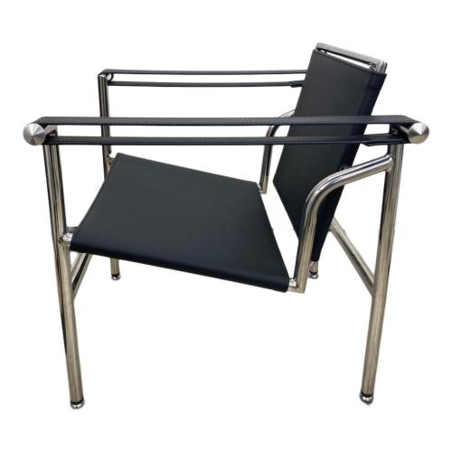 ラウンジチェアー リプロダクト品 207 ブラック LC1