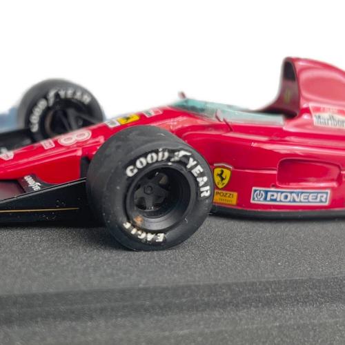 BBR (ビービーアール) FERRARI 642 モデルカー