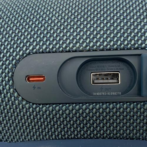 JBL (ジェイビーエル) Bluetooth対応スピーカー CHARGE 5