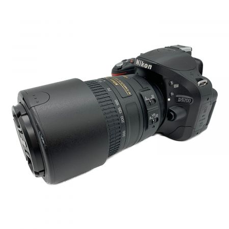 Nikon デジタルカメラ AF-S DX NIKKOR 18-55mm f/3.5-5.6G VR / AF-S DX NIKKOR 55-300mm f/4.5-5.6G ED VR D5200ダブルズームキット 2017743