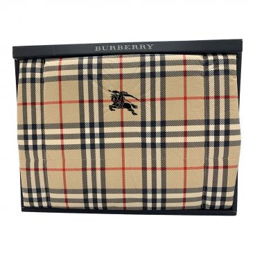 BURBERRY (バーバリー) タオルセット バスタオル1枚・フェイスタオル2枚｜トレファクONLINE